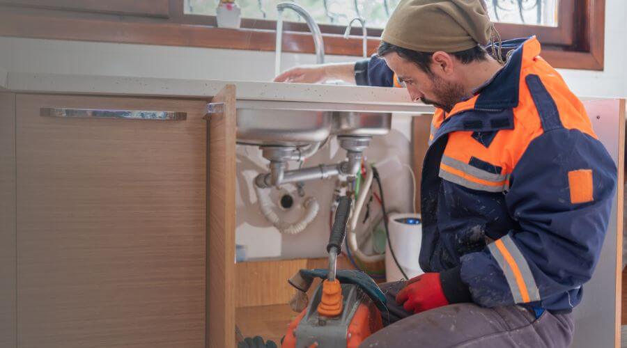 Professional expert plumbing services in Holden, MA
